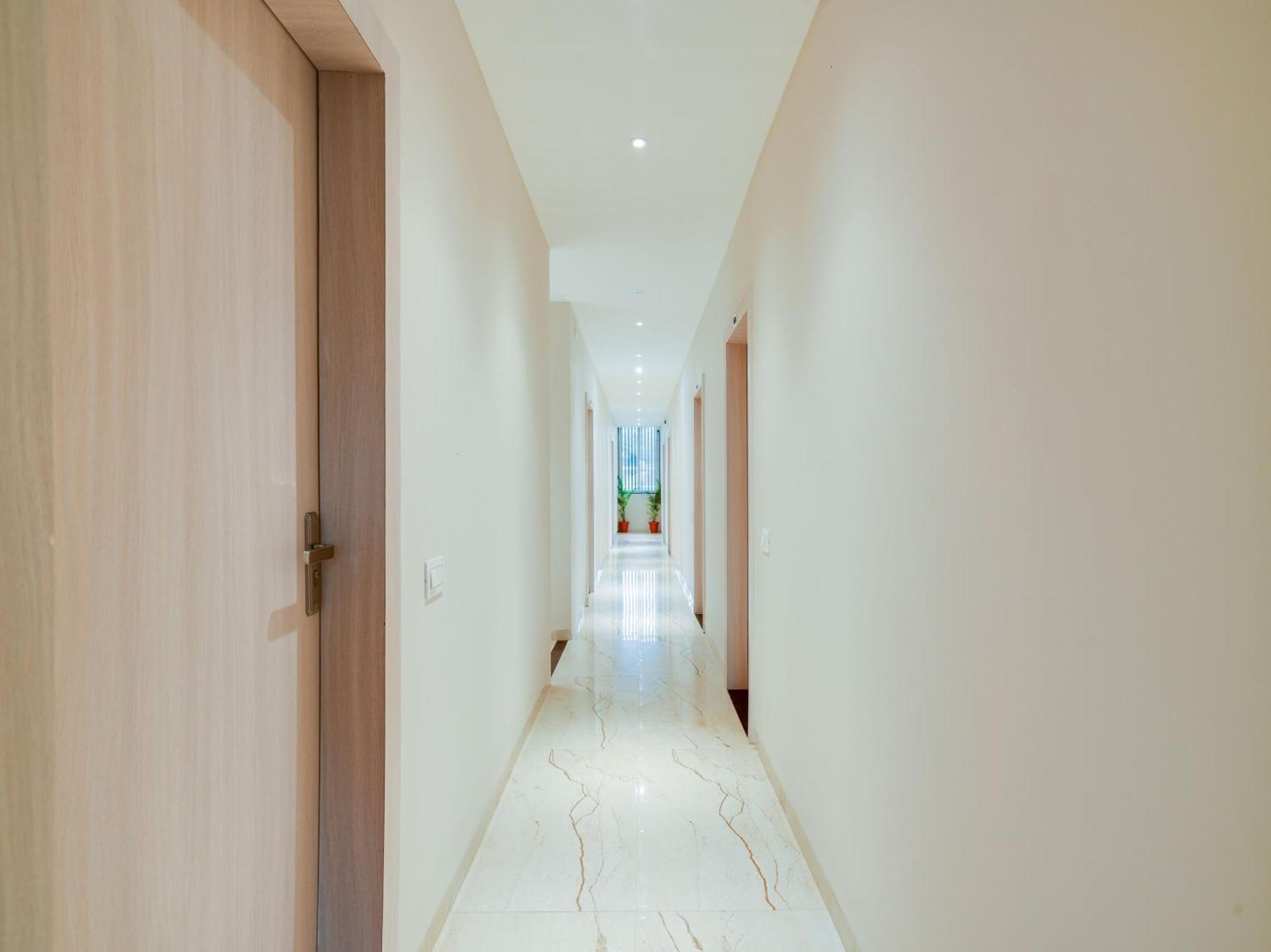 Collection O Hotel Mint Indore Dış mekan fotoğraf